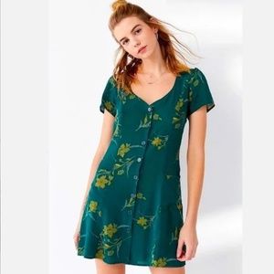 Urban Outfitters Lola Floral Mini Dress Button-up, Size XS